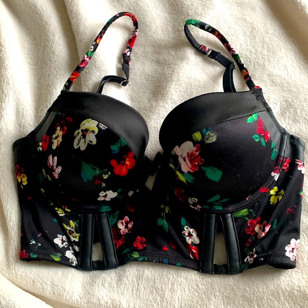 Victoria’s Secret Bra